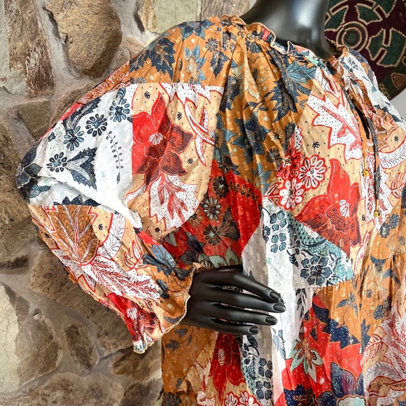 Johnny Was Tunic NWT SizeXL Sheer Crinkle Patchwork Pattern, Ruffled Neck, Cuff - Picture 3 of 7